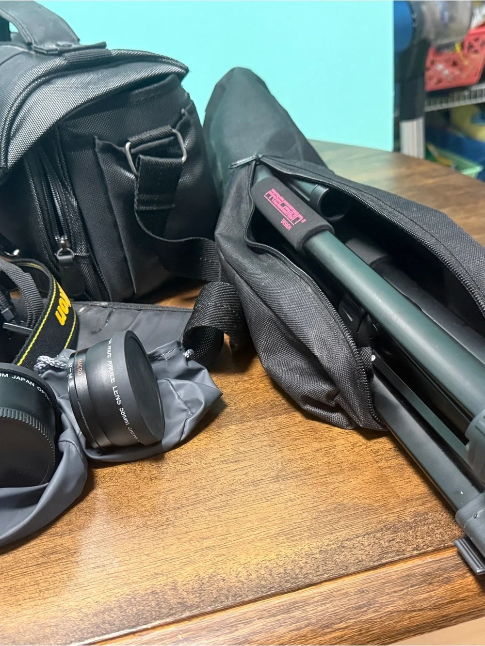 Nikon D3300 DSLR Camera with Black Lens - Nikon Black